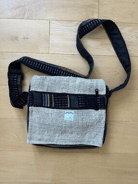 Himilayan Hemp Crossbody Bag